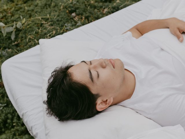 Améliorer son sommeil grâce à une meilleure hygiène de vie