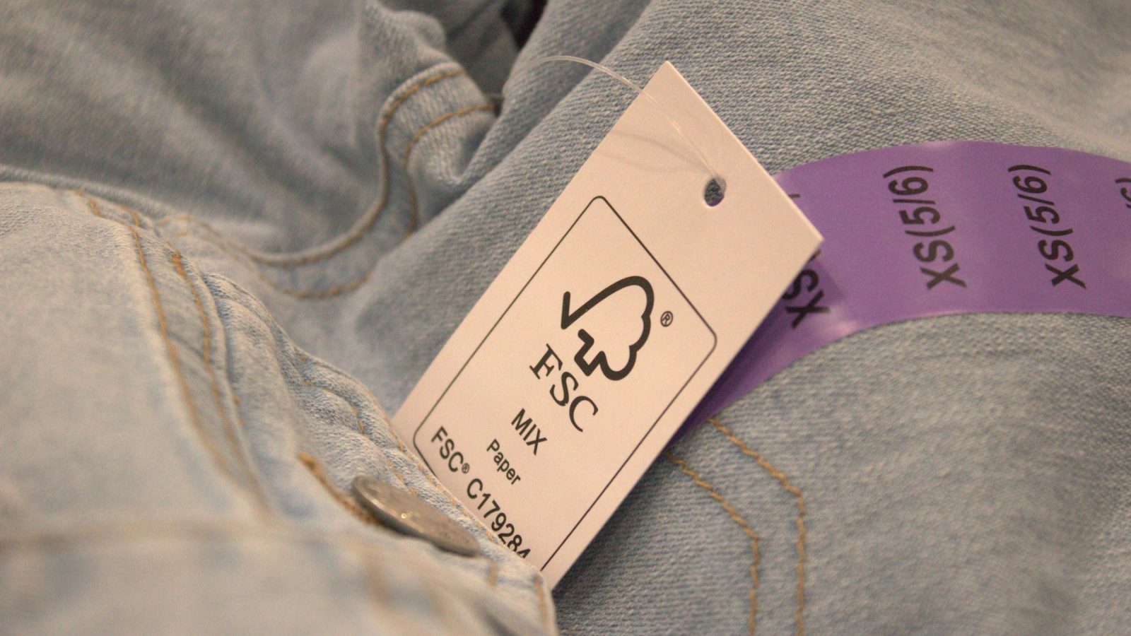 Mode éthique : ce que garantissent les labels GOTS et OEKO-TEX
